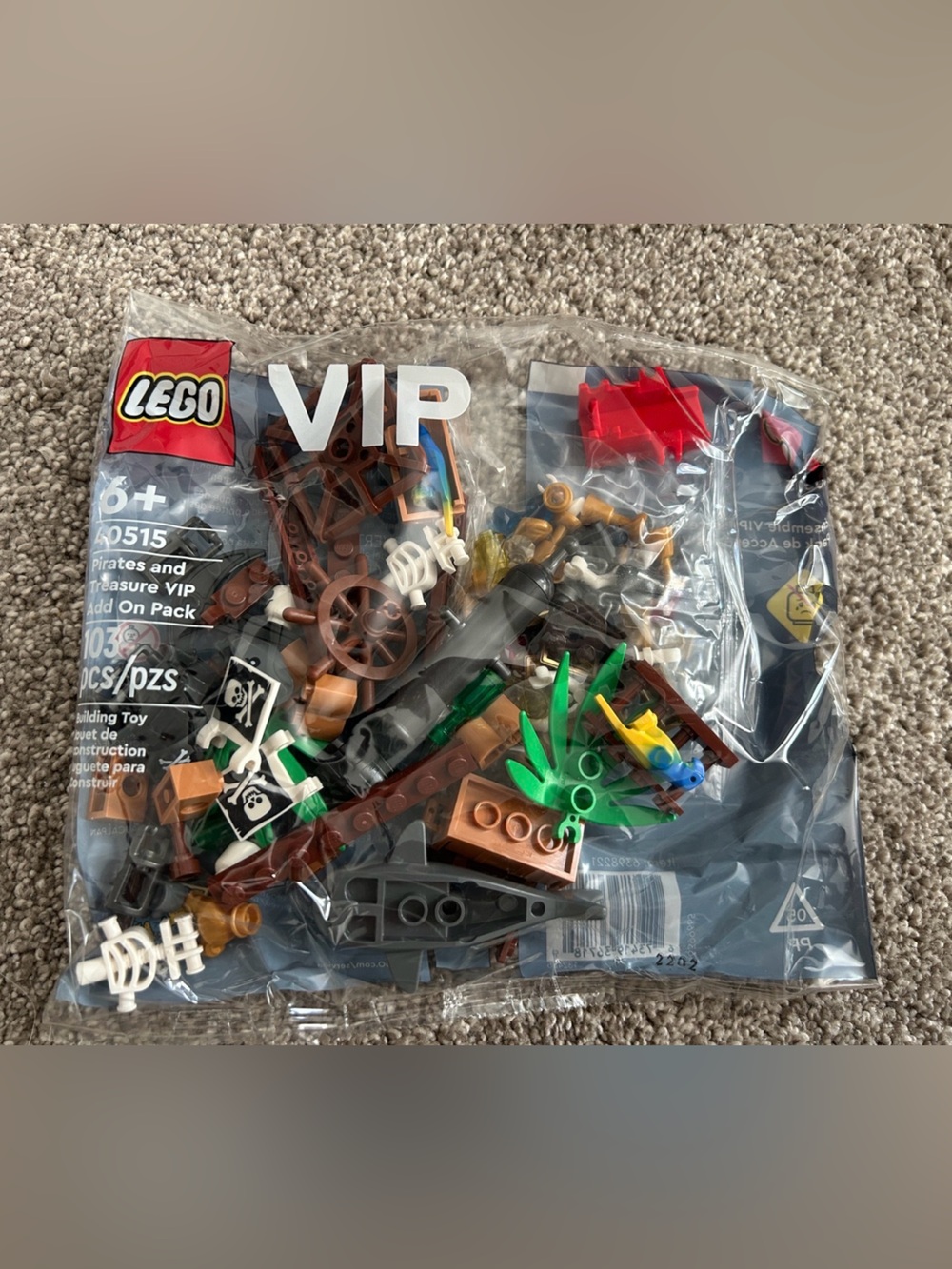 LEGO VIP Pirates and Treasure Add On Pack - Multicolor